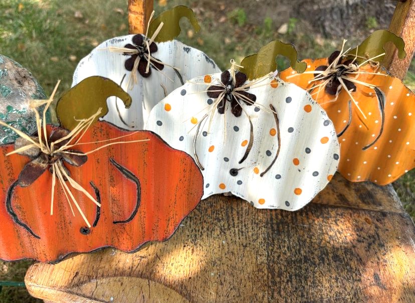 Rustic Lace metal pumpkins aug 2024